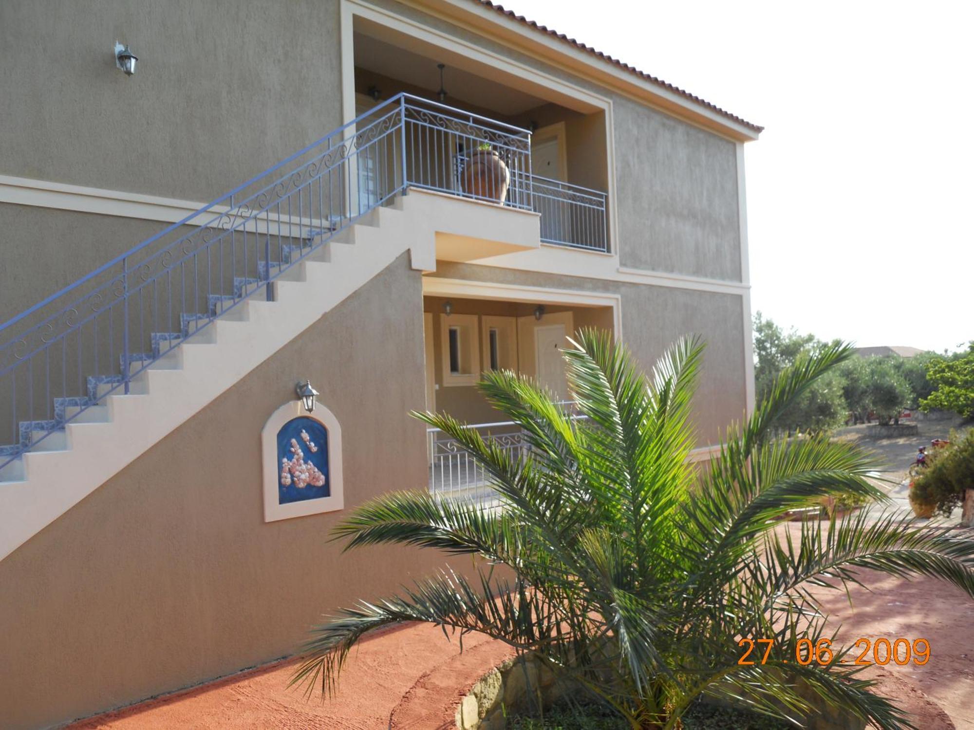 Delfinia Apartment Vlachata Exterior photo