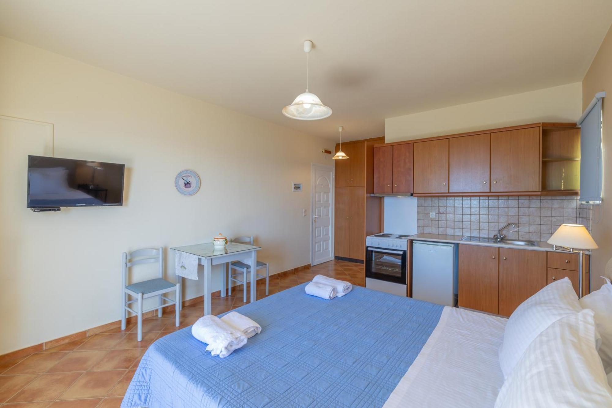 Delfinia Apartment Vlachata Exterior photo