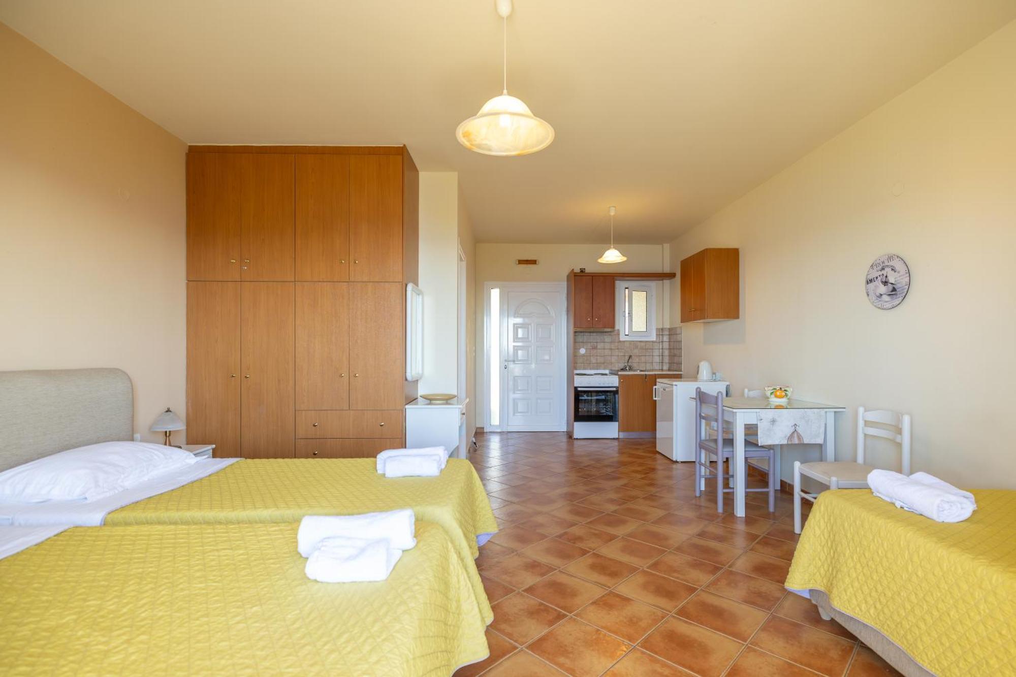 Delfinia Apartment Vlachata Exterior photo