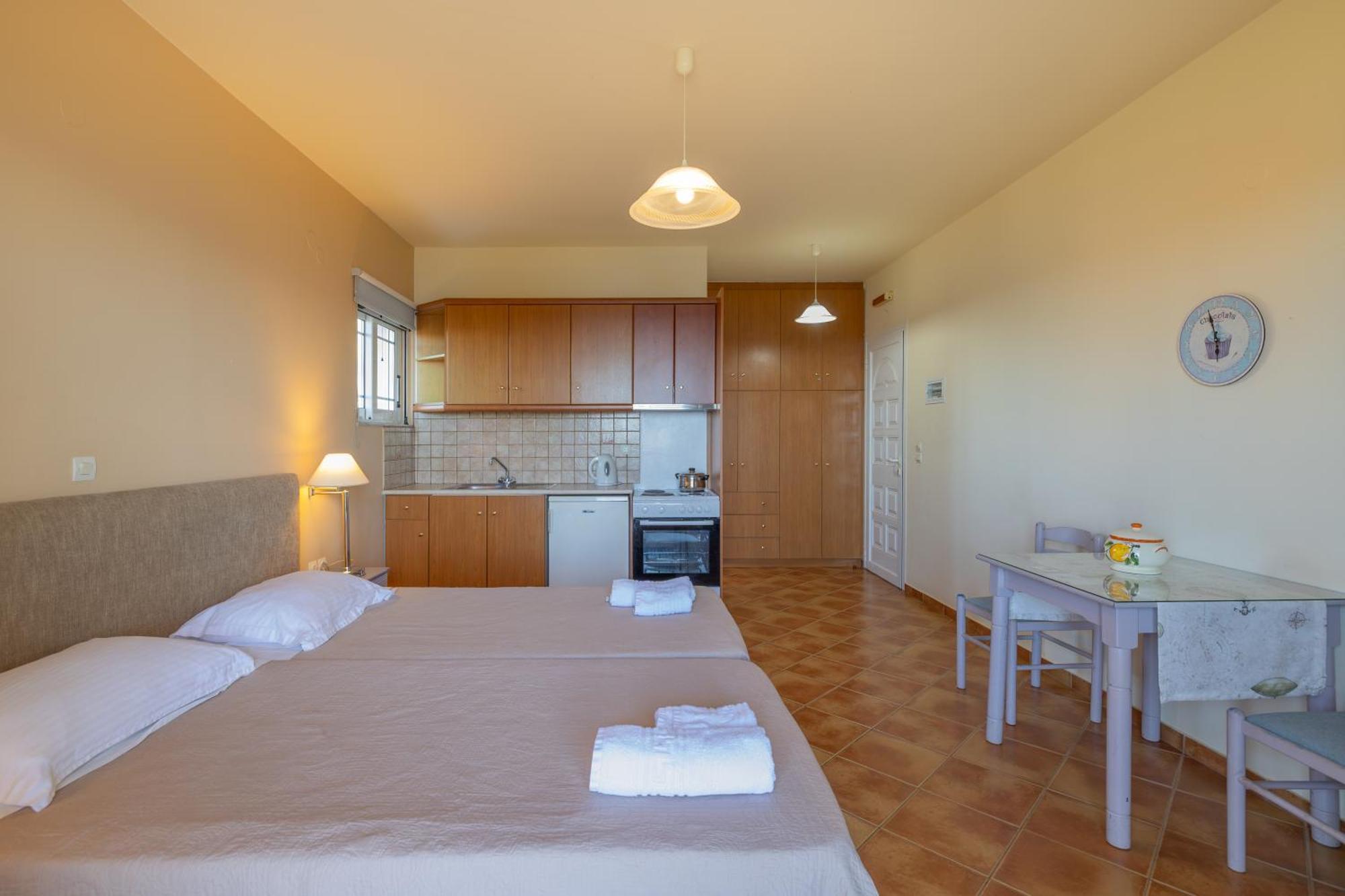 Delfinia Apartment Vlachata Exterior photo